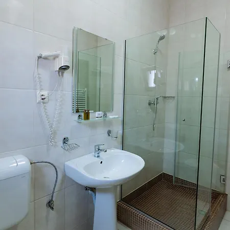 Hotel Magnus Galati Esterno foto